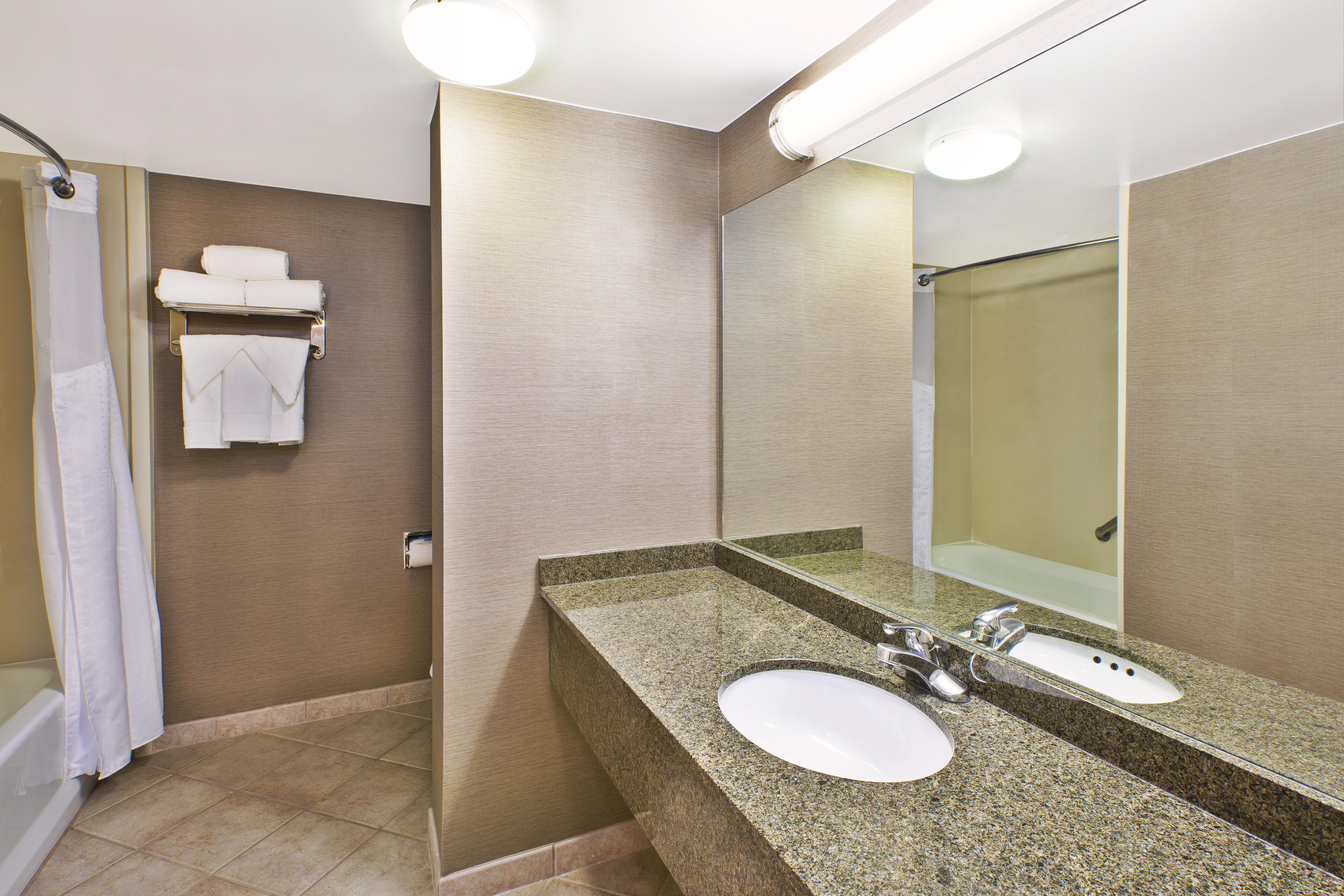 Holiday Inn Gaithersburg, An Ihg Hotel Екстер'єр фото